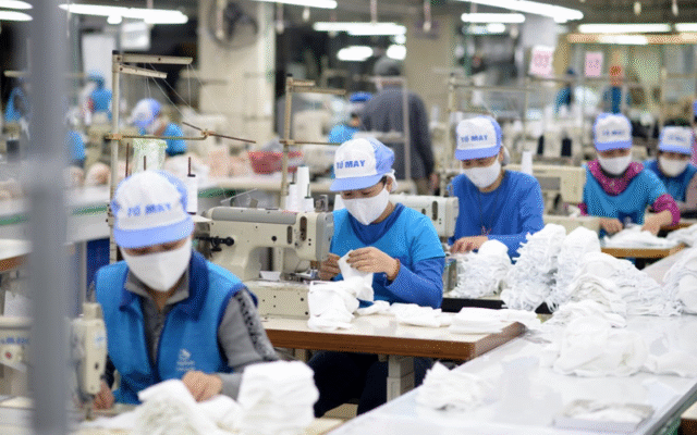 Ứng dụng RFID trong ngành may mặc