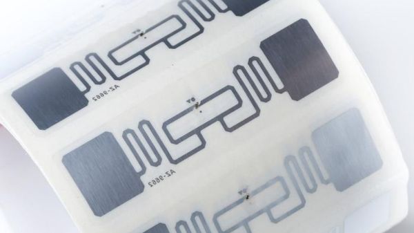 Ăng-ten thẻ RFID UHF dạng inlay trên lớp film PET